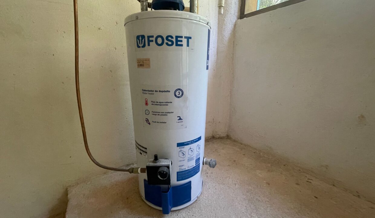 10-PR-H111-gas-water-heater-scaled