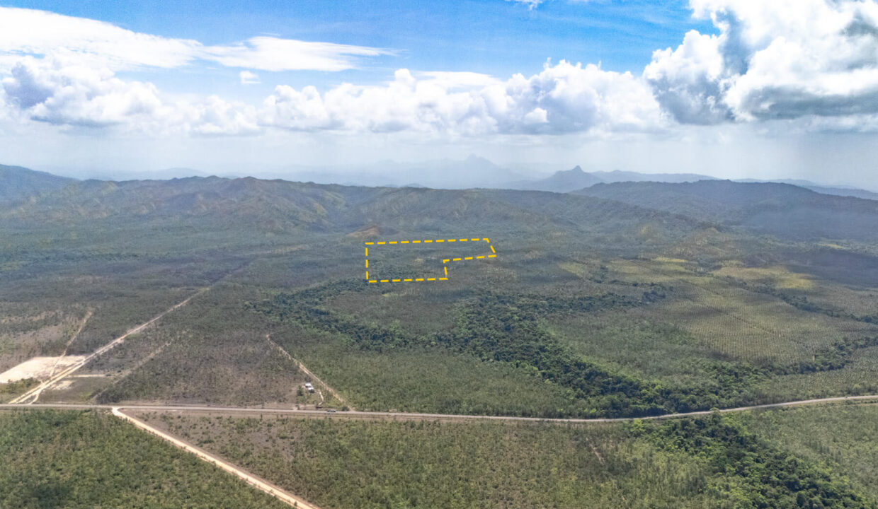 15020Acres20off20Southern20Highway2001