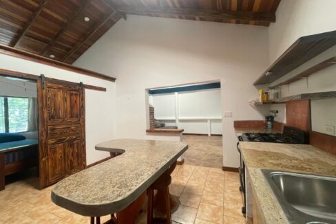 17-PR-H111-KITCHEN-02-scaled