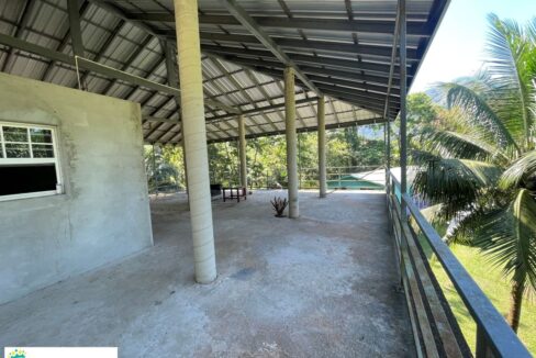 25-3-STORY-CONCRETE-HOUSE-ROOF-TERRACE