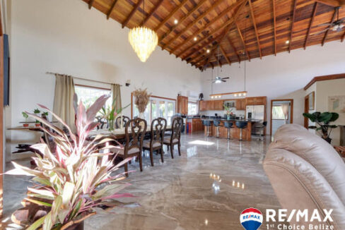 3345_20251022placencia_beach_house061