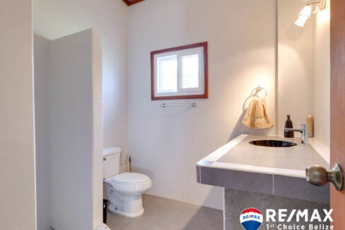 3345_20251022placencia_beach_house065