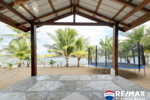3345_20251022placencia_beach_house068