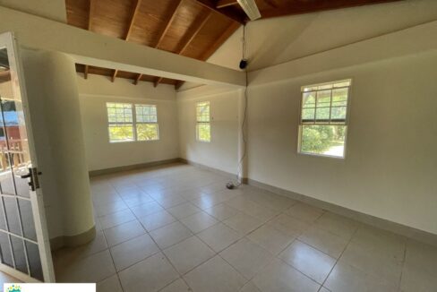 35-2-STORY-CONCRETE-WHITE-HOUSE-LIVING-ROOM