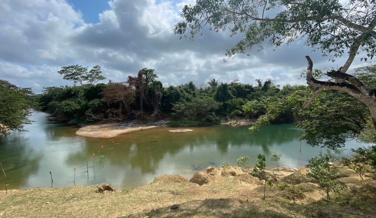 PR-F105-07-Sibun-River-scaled