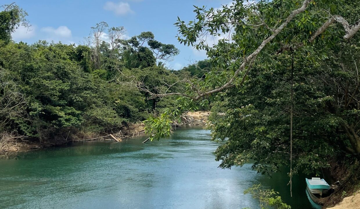 PR-F105-10-Sibun-River-scaled