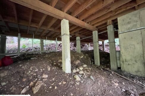 PR-H112-05-Under-the-house-02-scaled