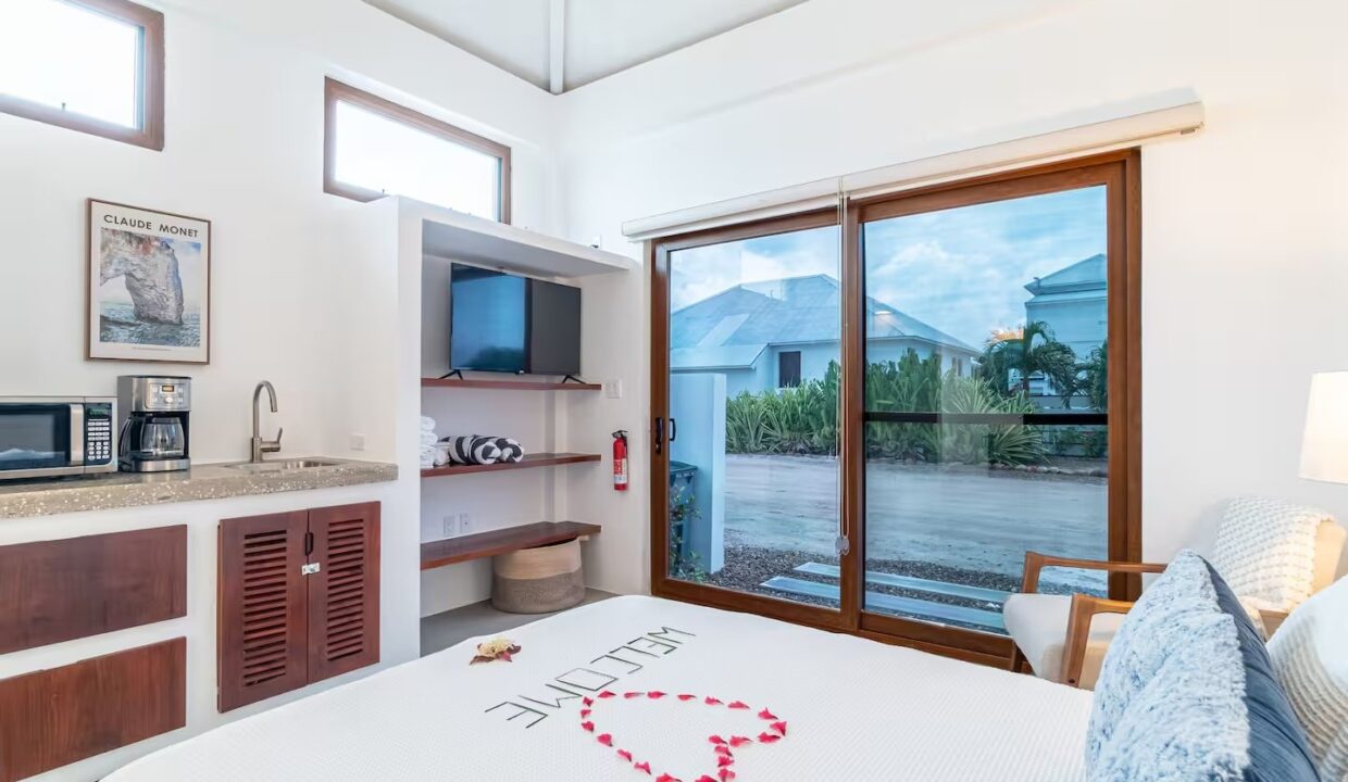 Tranquility-Casita-Inside