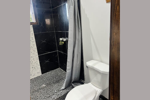 10-bathroom-cabana-home
