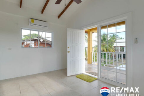 3349_20251027harbour_place_house009