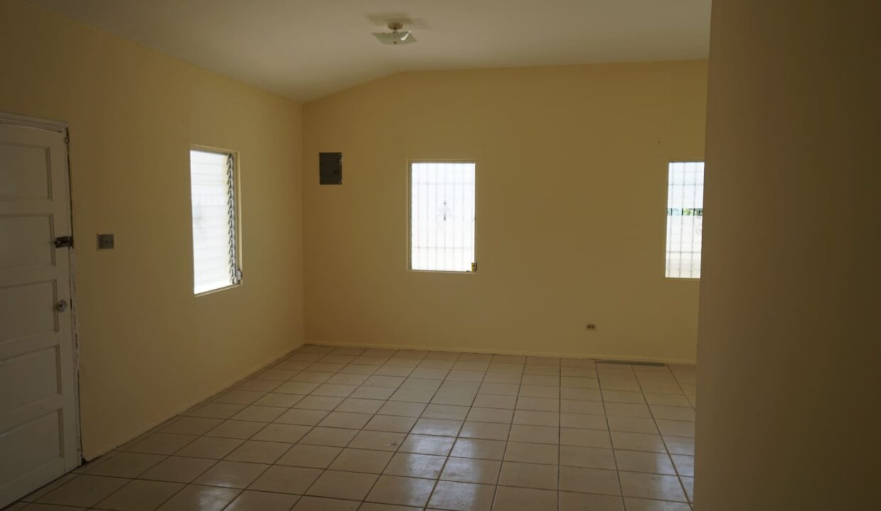 CHR05075