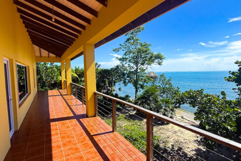 beachfront-bliss-belize