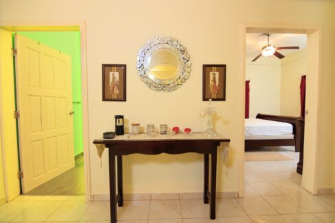belize-progresso-waterfront-estate-with-modern-architecture-min (1)