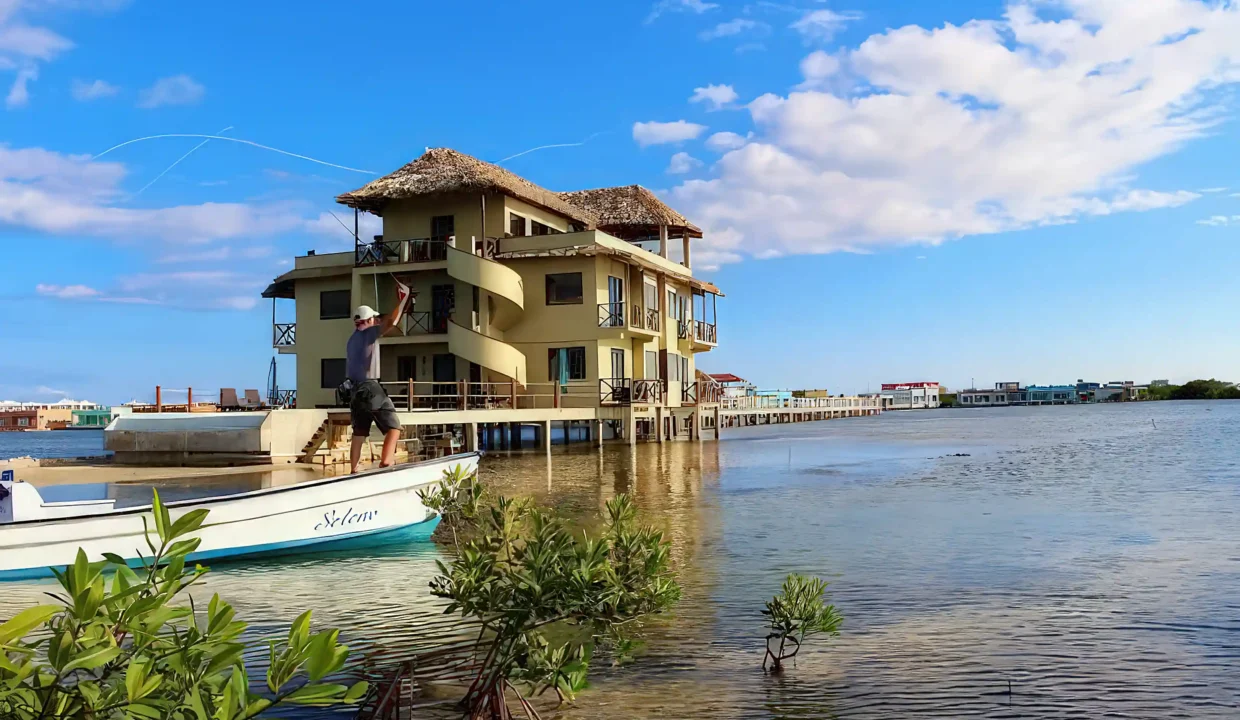 overwater-condos-for-sale-in-lina-point-san-pedro-ambergris-caye-belize (1)