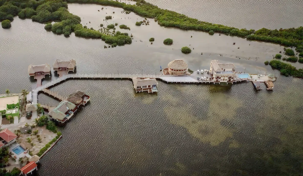 overwater-condos-for-sale-in-lina-point-san-pedro-ambergris-caye-belize (3)