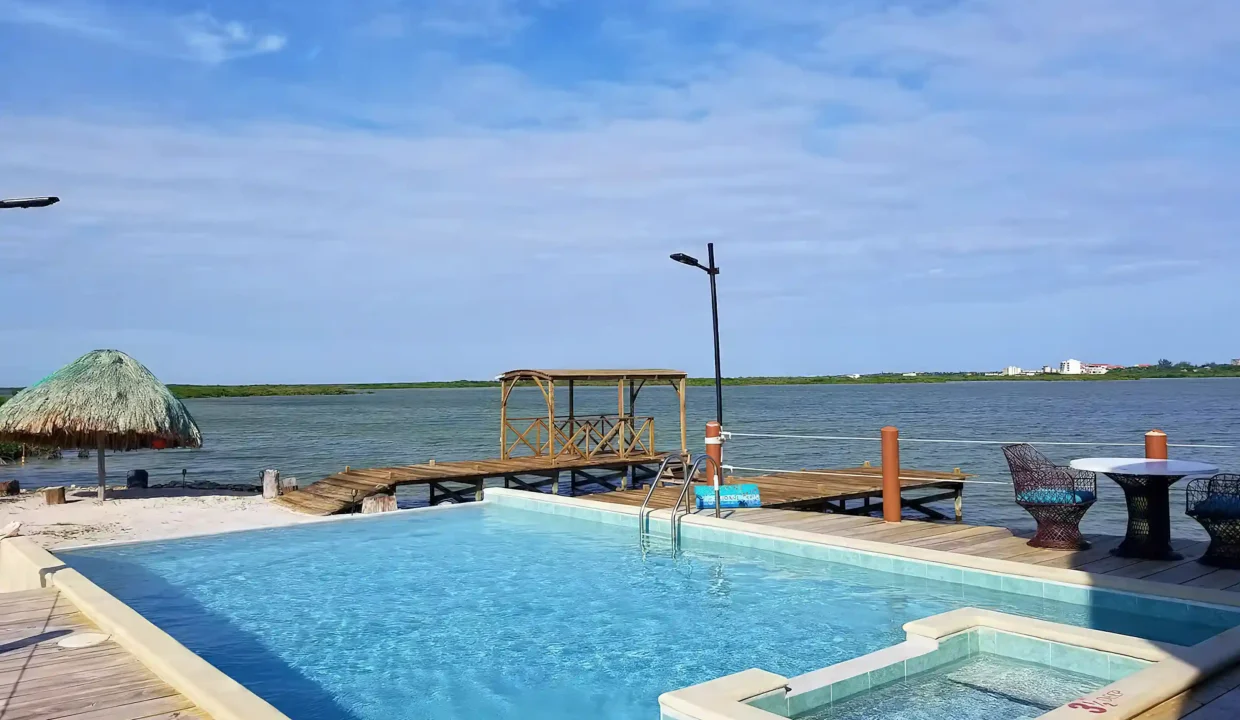 overwater-condos-for-sale-in-lina-point-san-pedro-ambergris-caye-belize (5)