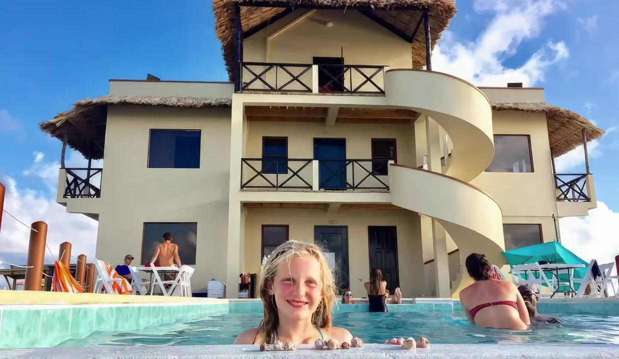 overwater-condos-for-sale-in-lina-point-san-pedro-ambergris-caye-belize (6)