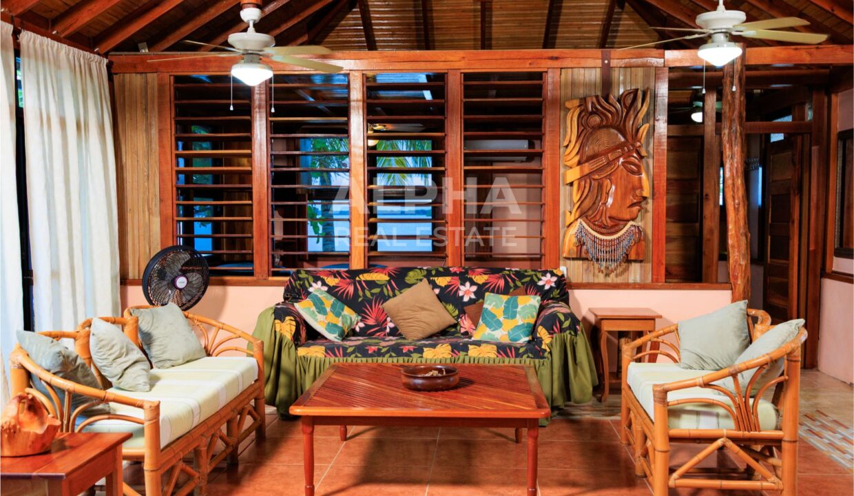progresso-belize-lagoonfront-retreat-with-dock-access (1)