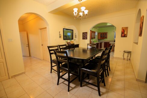 progresso-belize-luxury-waterfront-home-for-sale-min (1)