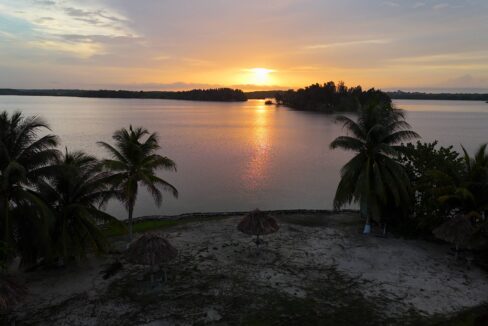 progresso-belize-private-lagoonfront-villa-for-sale (2)