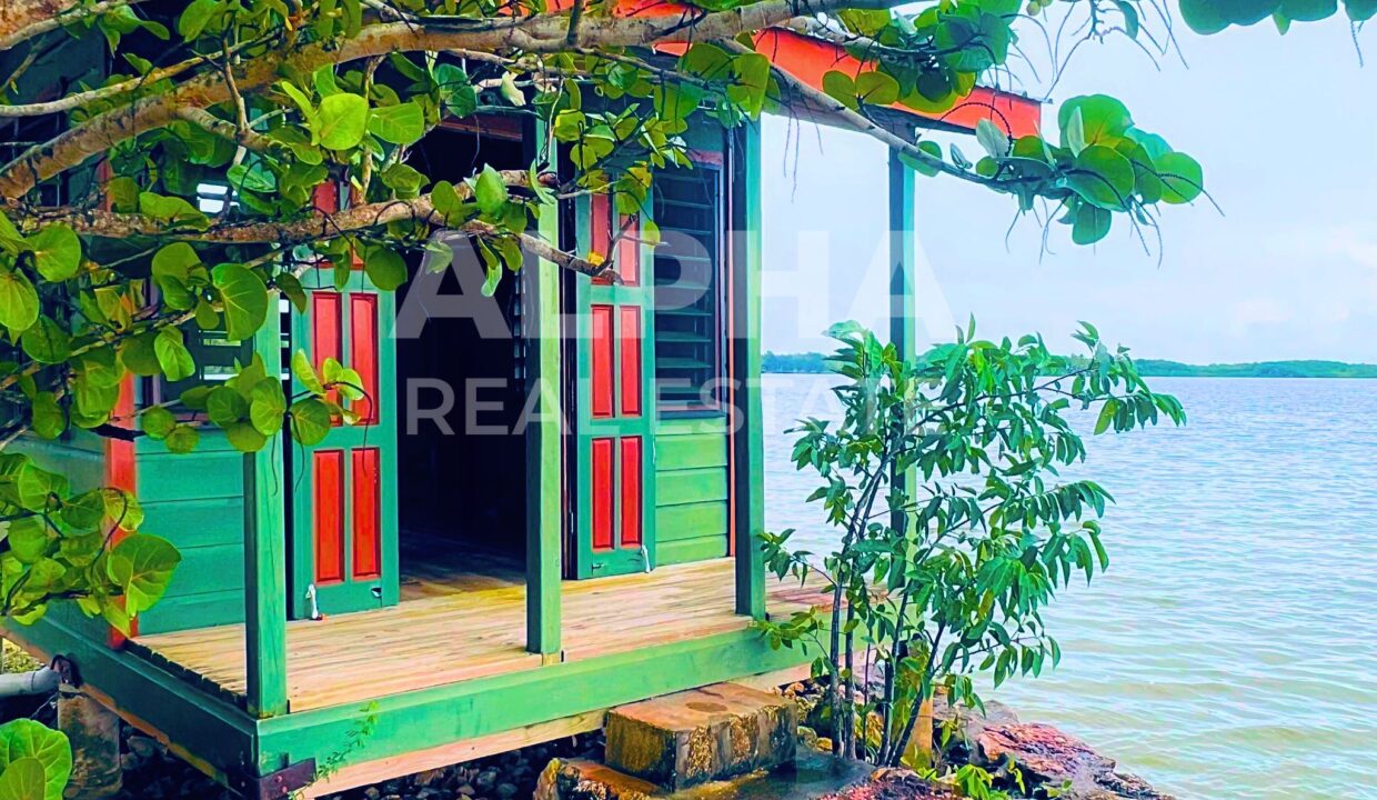 progresso-belize-waterfront-estate-for-us-investors (1)