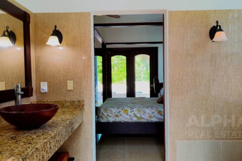 progresso-heights-belize-home-for-european-investors