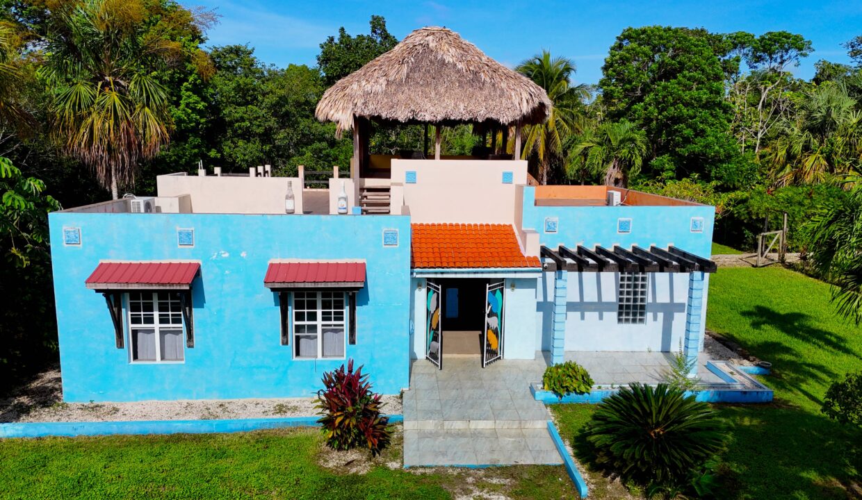 progresso-heights-belize-house-for-expats-with-pool