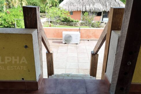 progresso-heights-belize-pool-villa-for-us-retirees