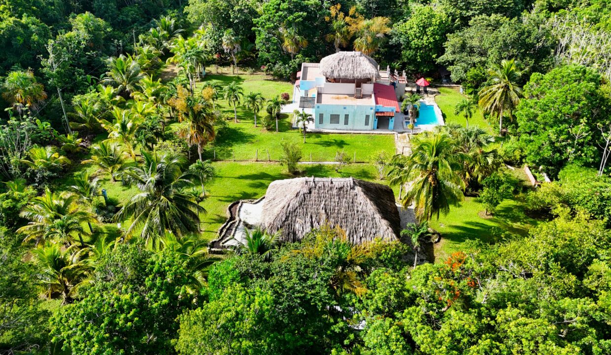 progresso-heights-corozal-luxury-home-with-private-pool