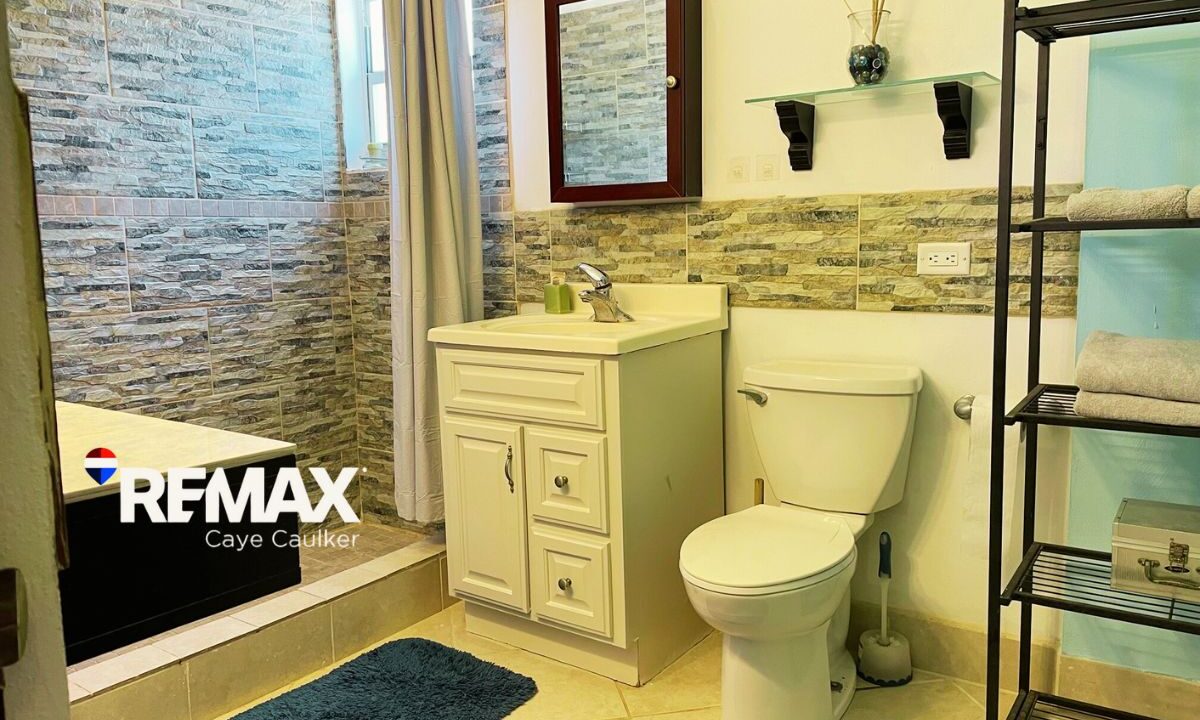 541-Bathroom