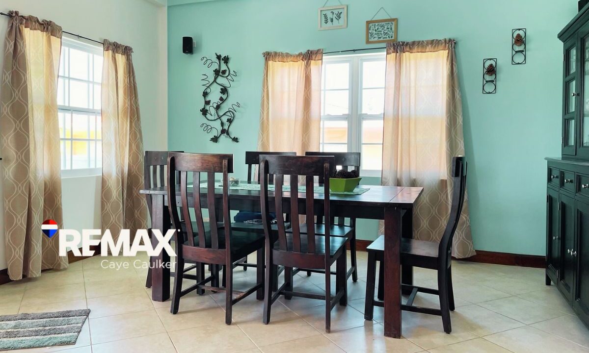 541-Dining