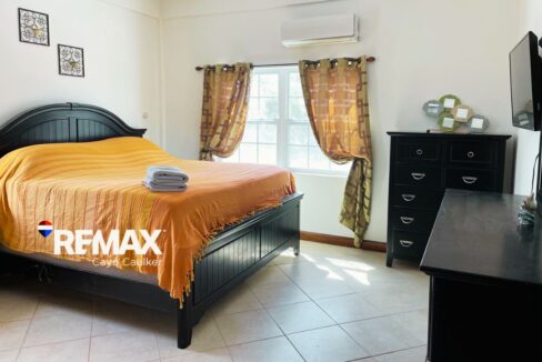 541-Master-Bedroom