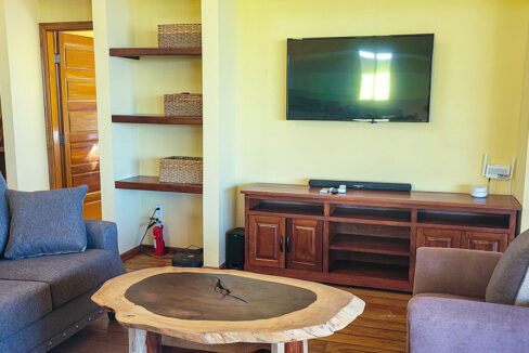 6-living-room-vista-cove