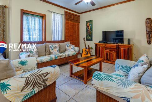 AMBERGRIS-LAKE-VILLAS-B6-RESIZED-WATERMARKED-4