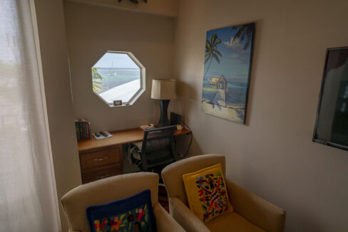 Apt-301_DSC04175-HDR_web