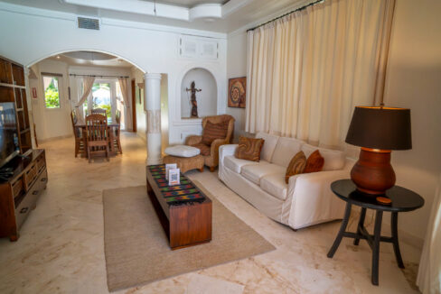 BCE-Villa-7-DSC01064-Living-Room_web
