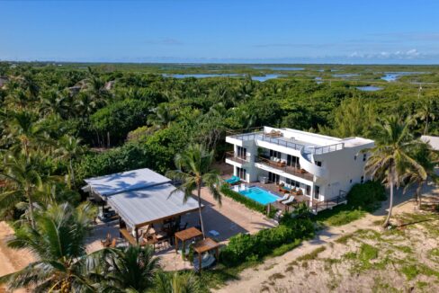Mangata Villas – A Luxurious Adults-Only Beachfront Retreat with Moon Bar and Main House on Ambergris Caye, Belize