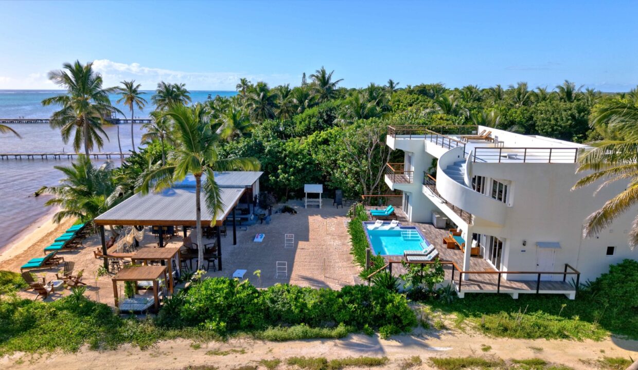 Mangata Villas – A Luxurious Adults-Only Beachfront Retreat with Moon Bar and Main House on Ambergris Caye, Belize