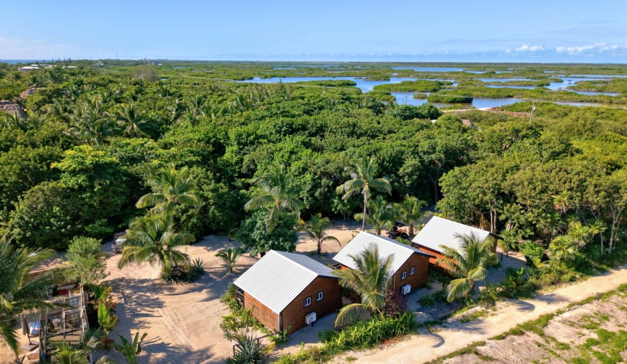 Mangata Villas – A Luxurious Adults-Only Beachfront Retreat with Moon Bar and Main House on Ambergris Caye, Belize