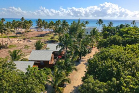 Mangata Villas – A Luxurious Adults-Only Beachfront Retreat with Moon Bar and Main House on Ambergris Caye, Belize