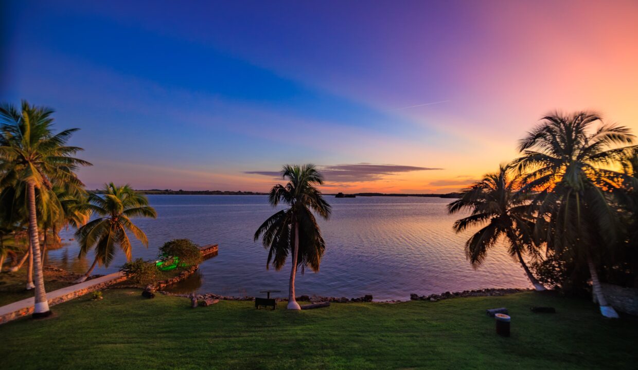 belize-private-dock-commercial-waterfront (2)