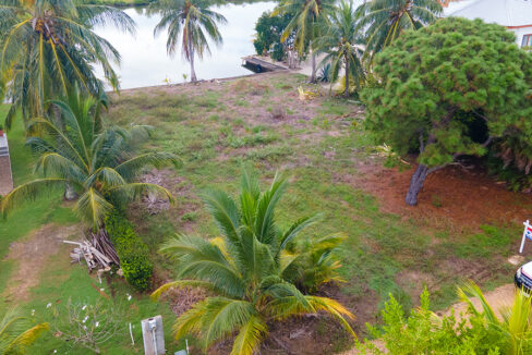 lot-in-belize-waterfront