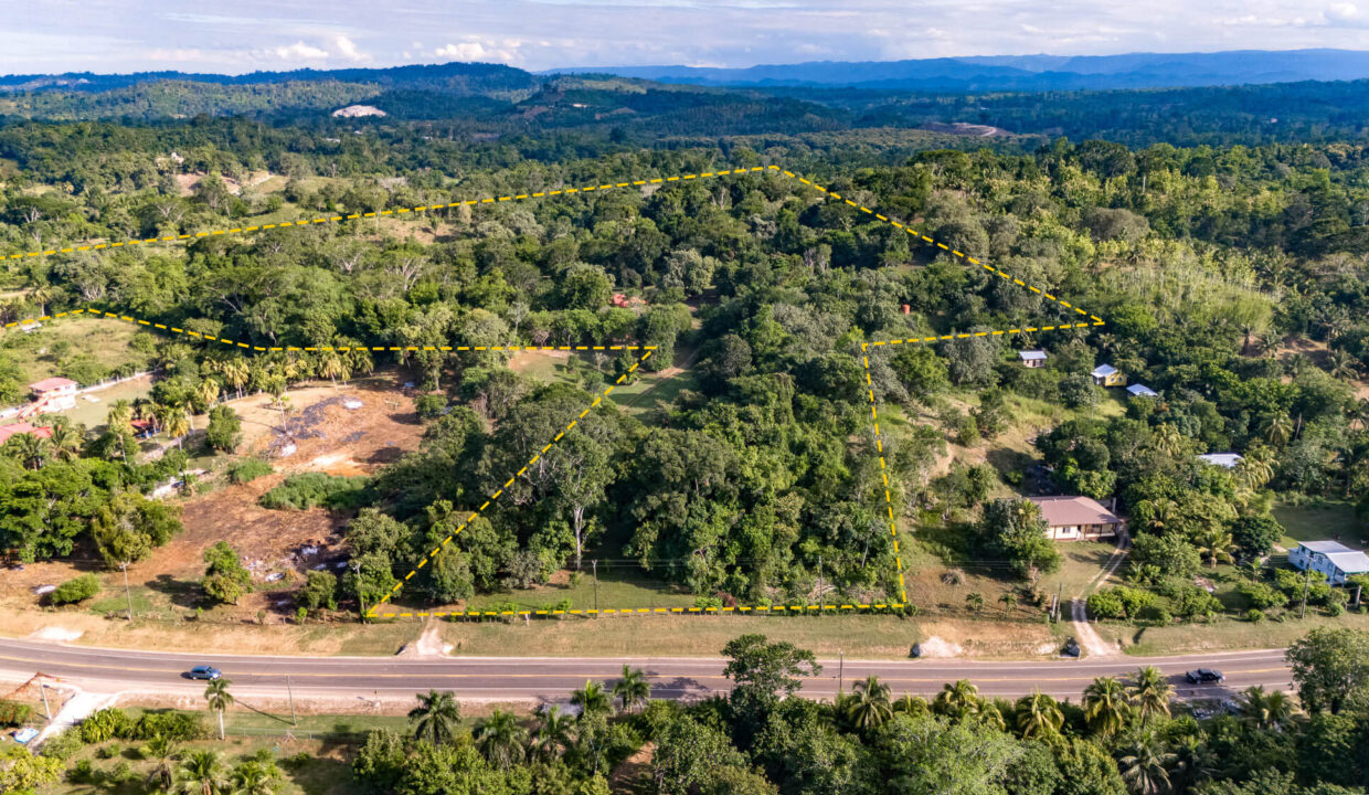 2120Acre20Mount20Hope20Retreat20Unitedville20Cayo20Belize2007