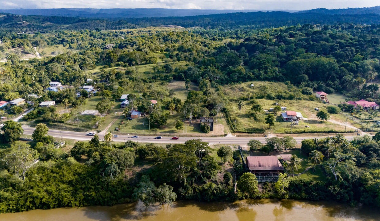 2120Acre20Mount20Hope20Retreat20Unitedville20Cayo20Belize2008