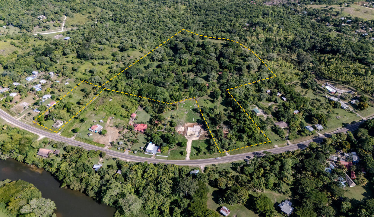2120Acre20Mount20Hope20Retreat20Unitedville20Cayo20Belize2009