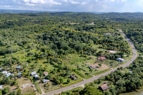 2120Acre20Mount20Hope20Retreat20Unitedville20Cayo20Belize2011