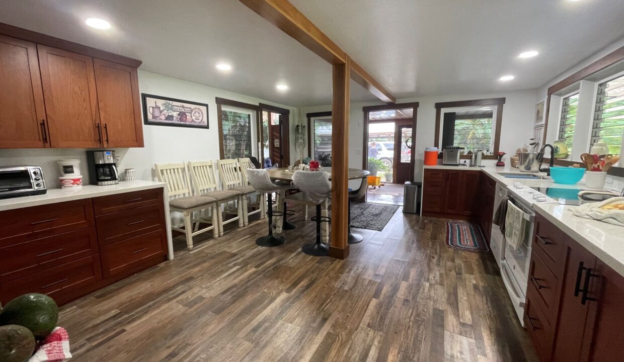 PR-F107-29-Kitchen-2
