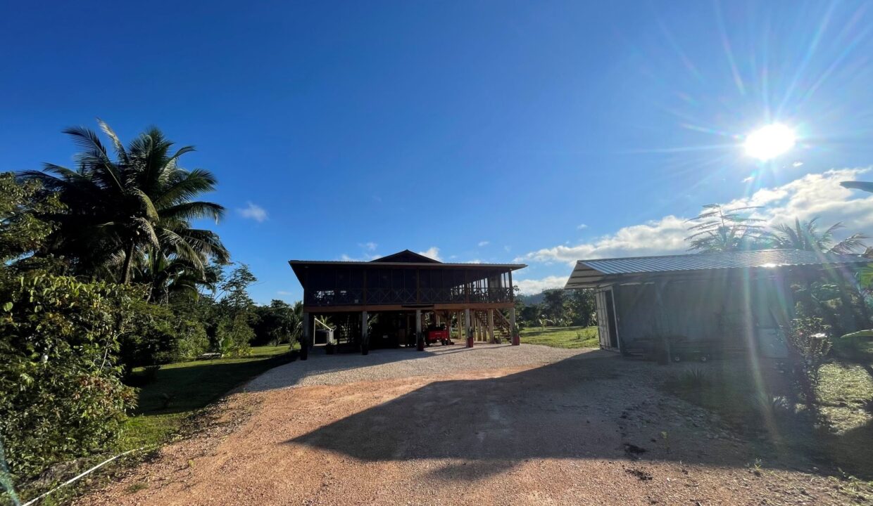 PR-F108-08-house-front-facade-2
