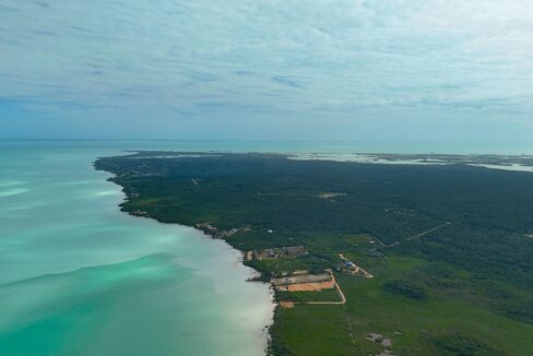 eco-conscious-seafront-living-belize