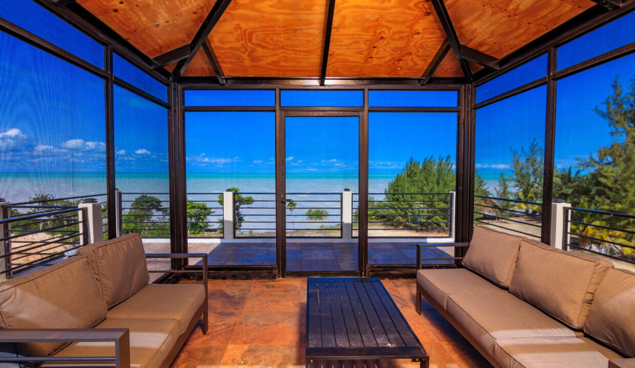 high-end-finishes-belize-seafront-home